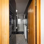Apartmán Geraeumige Monteurwohnung In Mit Wlan Und Parkplatz Ratingen