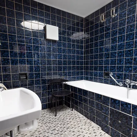Appartement Geraeumige Monteurwohnung In Mit Wlan Und Parkplatz Ratingen